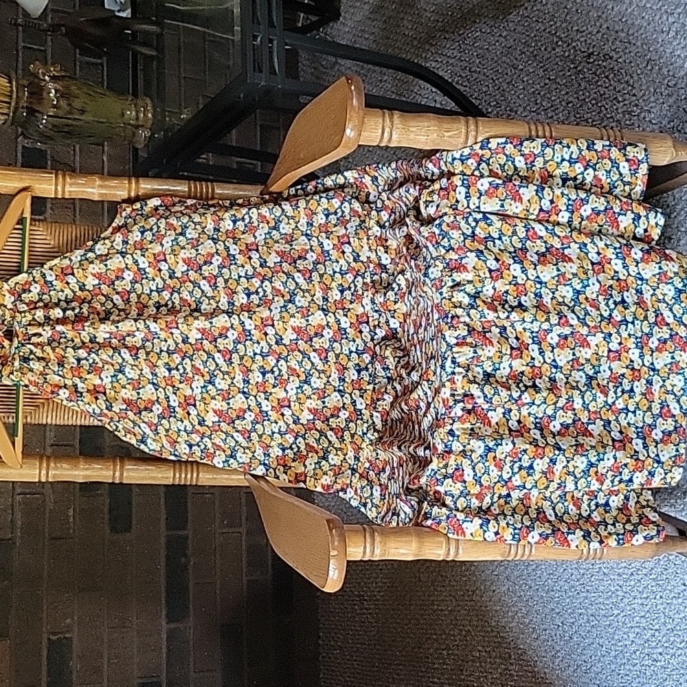 Pretty Garden multicolored halter fit and flare, swing dress. size M - Picture 3 of 16